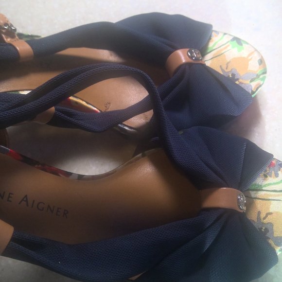 ETIENNE AIGNER 3 INCH HEEL NAVY/FLORAL PUMP WITH PEEKABOO HEEL, TOE AND SIDES -6 - Picture 10 of 14